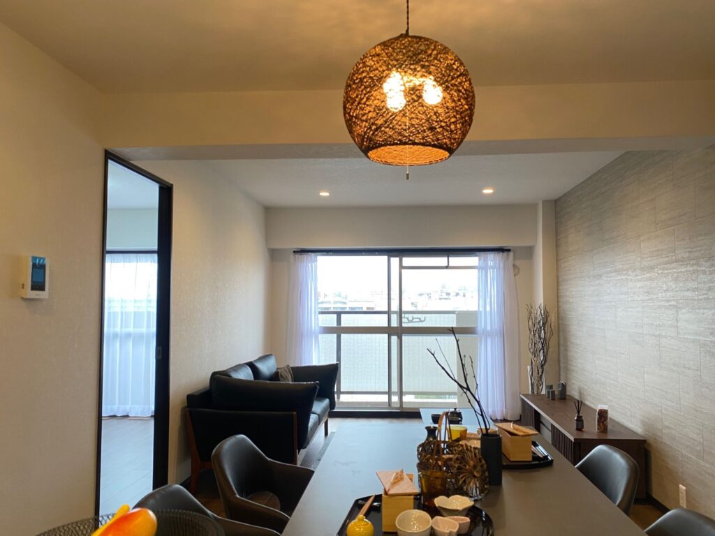 景色と共に暮らす、再生された住まい